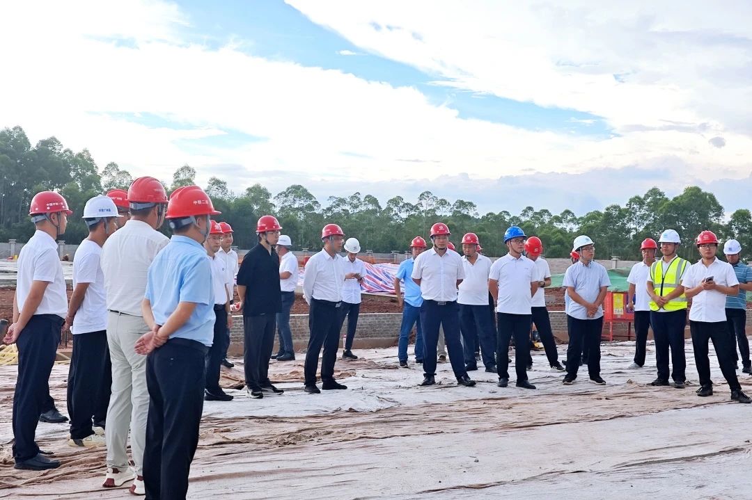 東源縣全域土整項(xiàng)目承辦河源“百千萬工程”2025年安全月現(xiàn)場(chǎng)觀摩會(huì).jpg